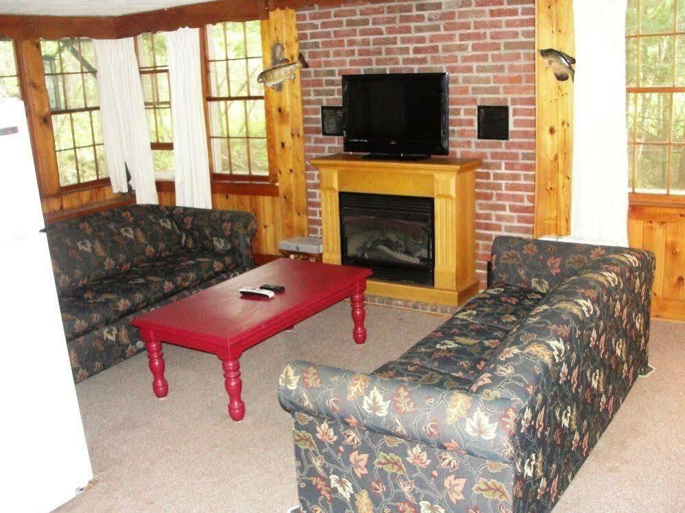 Pine Point Lodge Resort & Motel Crane Lake Eksteriør billede